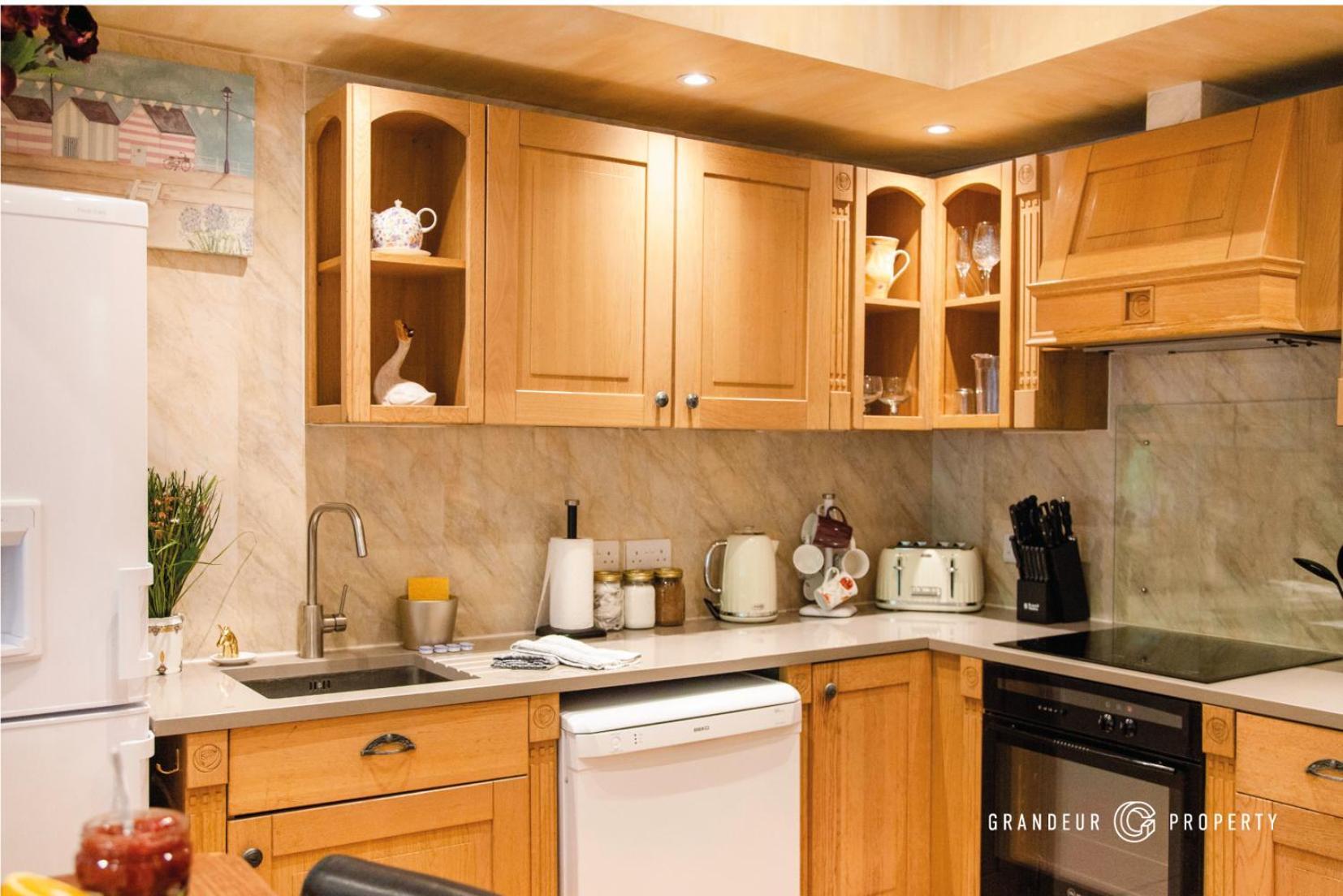 Treetop Suite By Grandeur Property بورنماوث المظهر الخارجي الصورة
